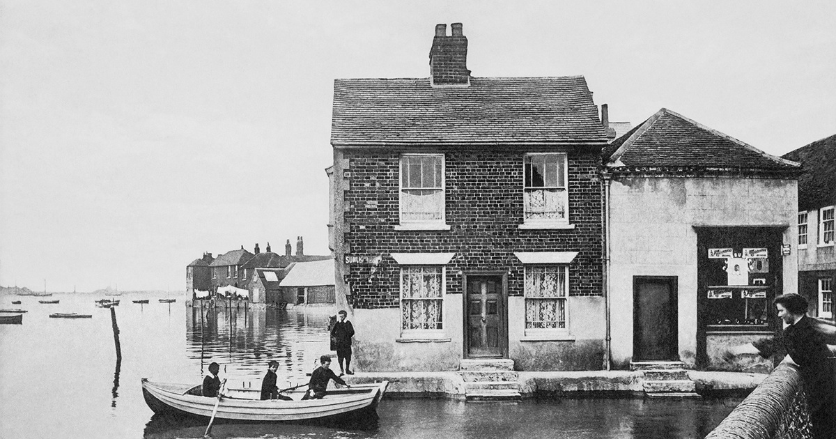 High Water, Bosham, Sussex, England c1910 | Bosham Gallery