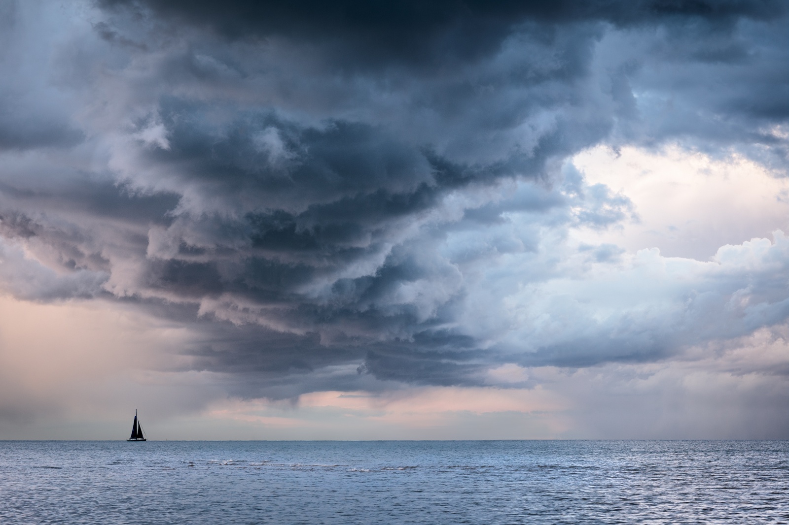 Rachael Talibart, Solent Skies, England, 2016