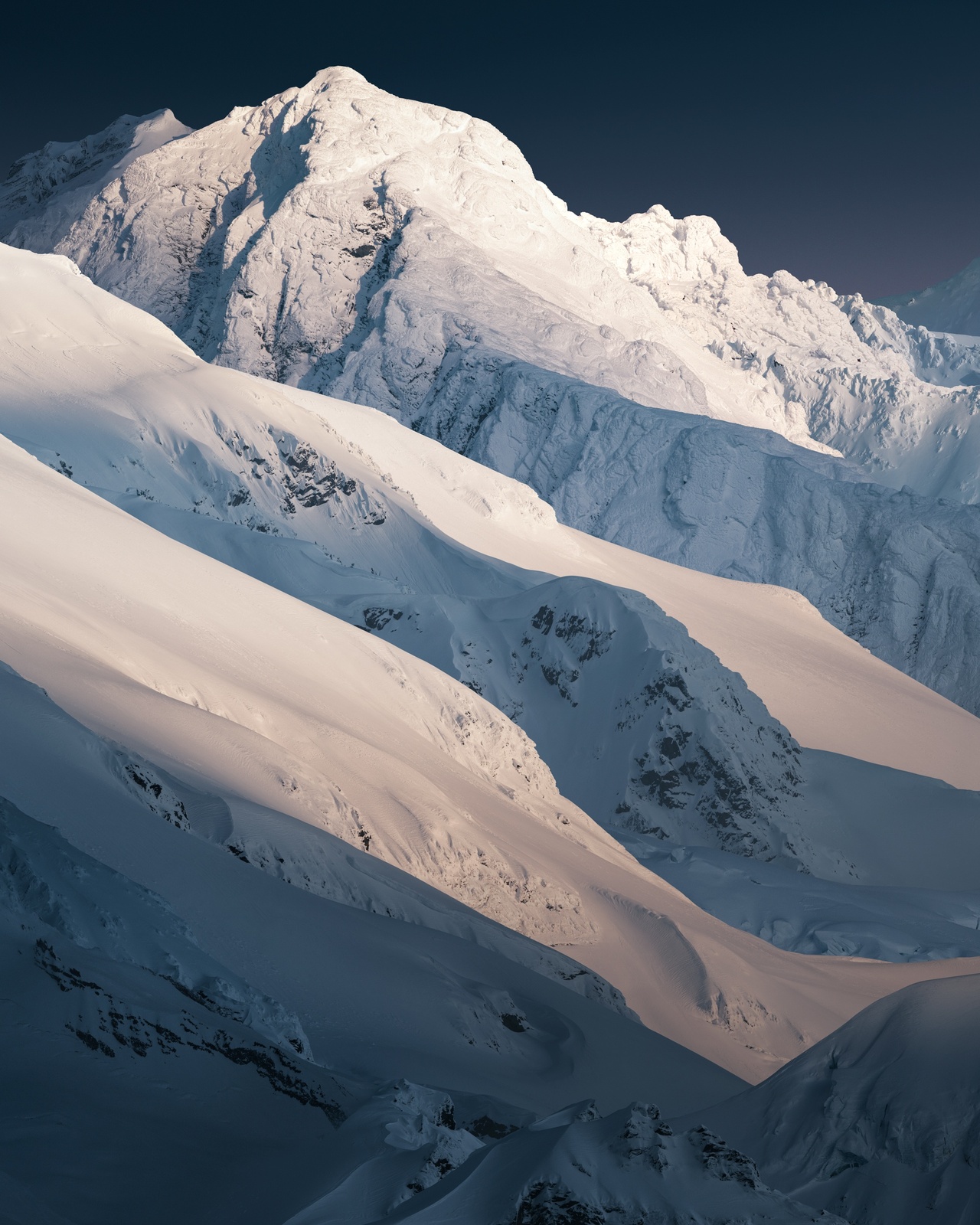 Benjamin Everett, Alpineglow Notan, North Cascades, 2017