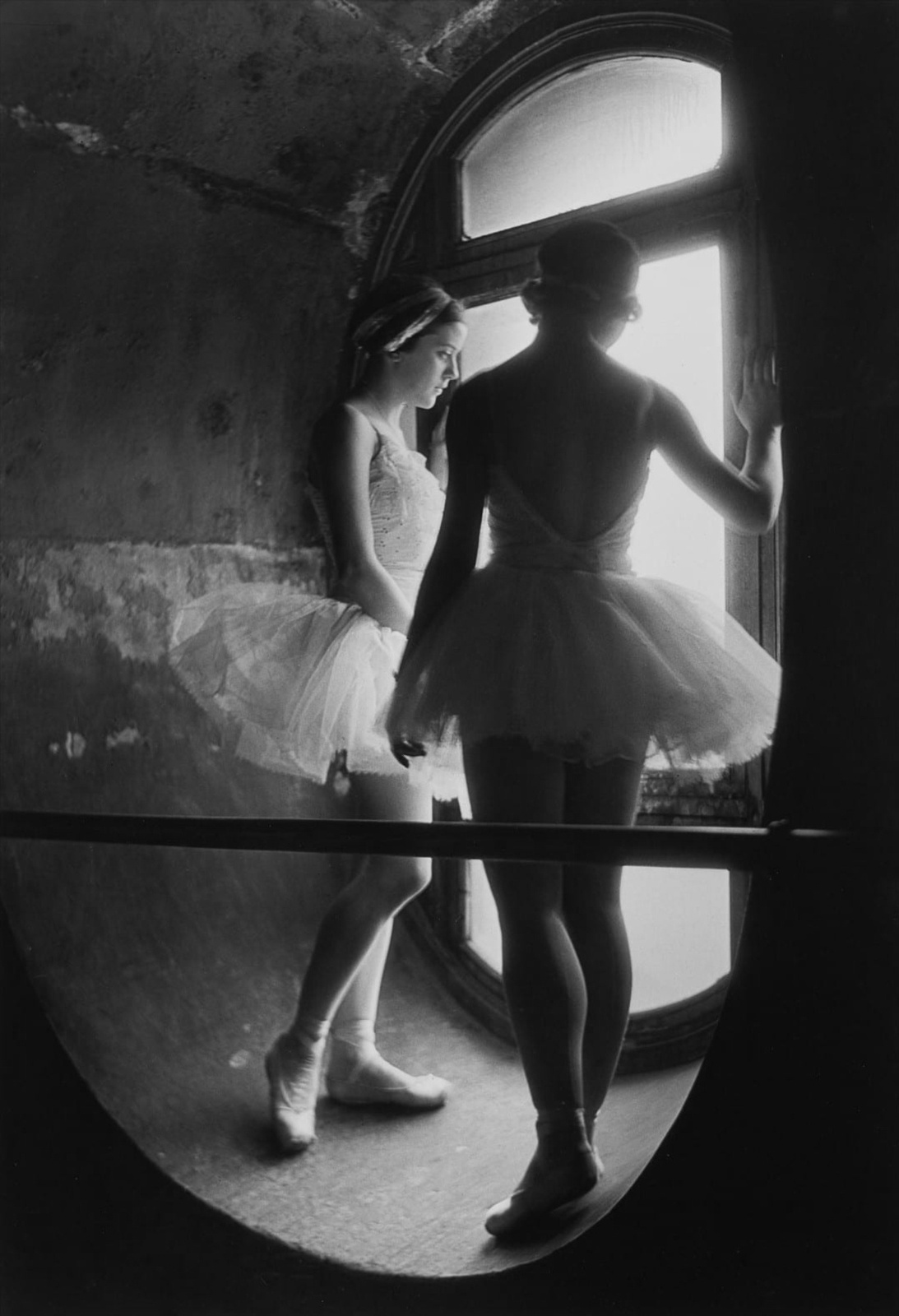 Alfred Eisenstaedt, Swan Lake Rehearsal, Grande Opéra de Paris, 1930