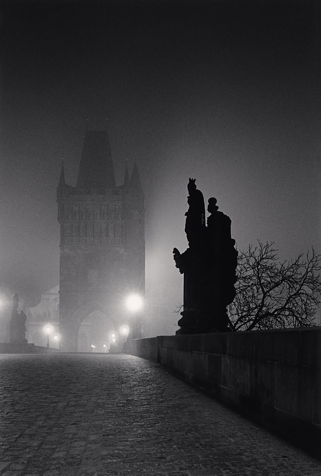 Michael Kenna, Charles Bridge, Study 4, Prague, Czechoslovakia, 1989