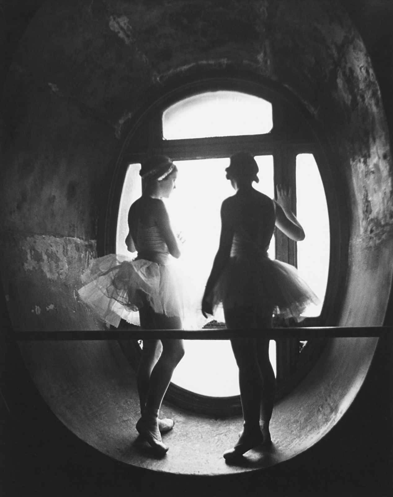 Alfred Eisenstaedt, Dancers Of The Opéra de Paris Ballet School, 1930