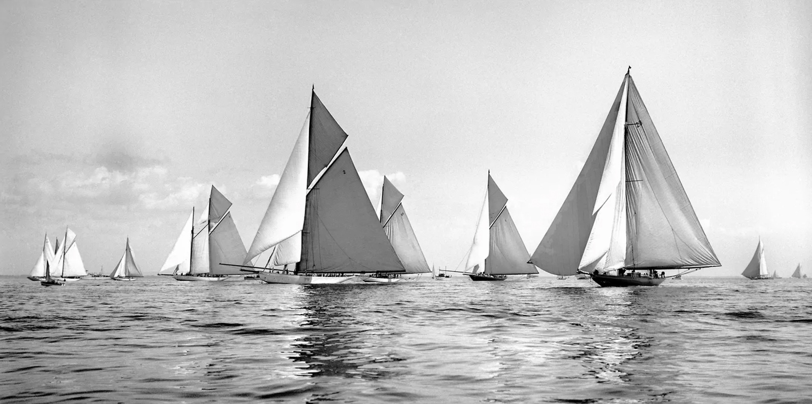 Beken Of Cowes Archive, Sailing Yacht Lulworth & Norda (Foreground), 1927