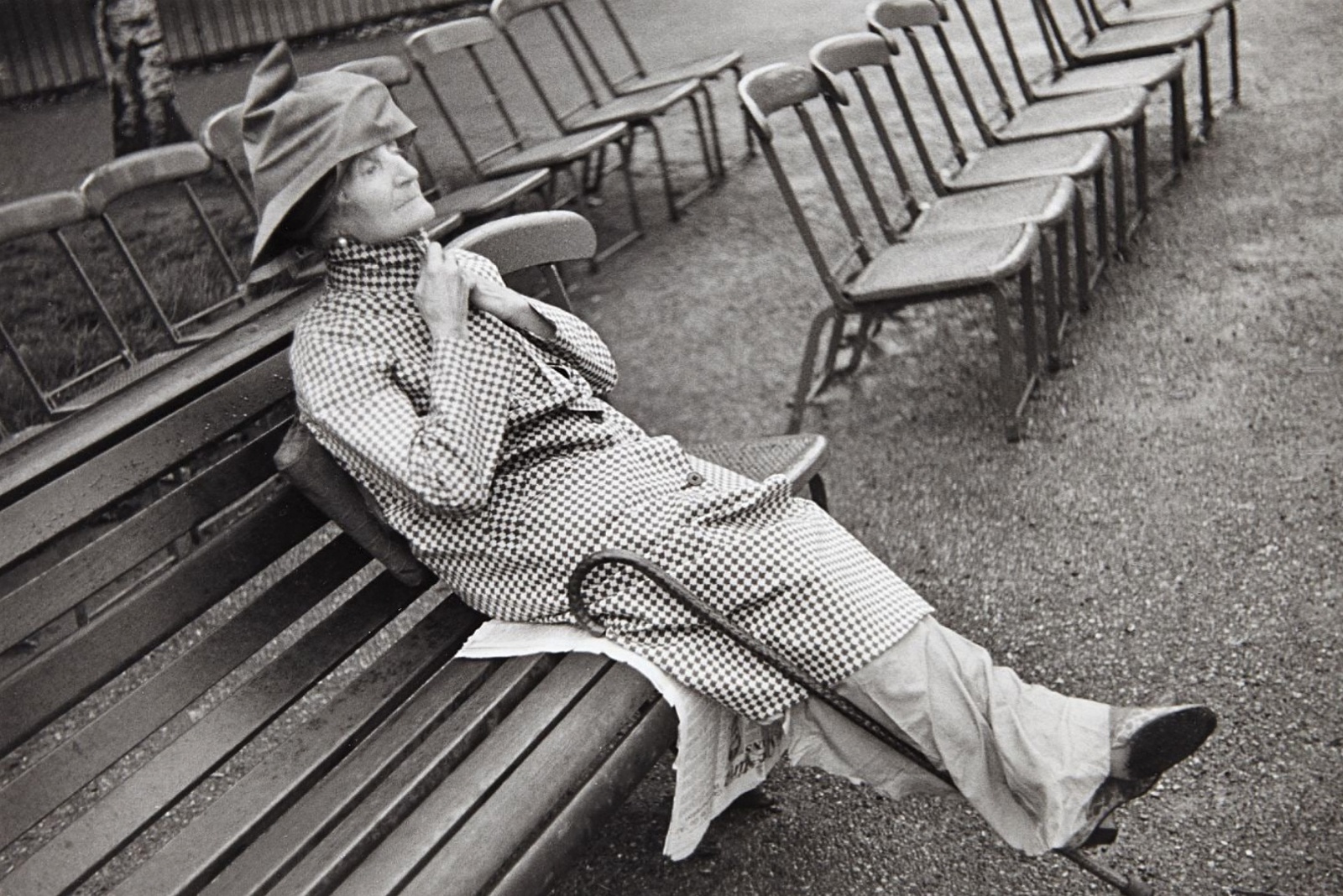 Henri Cartier-Bresson, Hyde Park in the Grey Drizzle, London, 1937