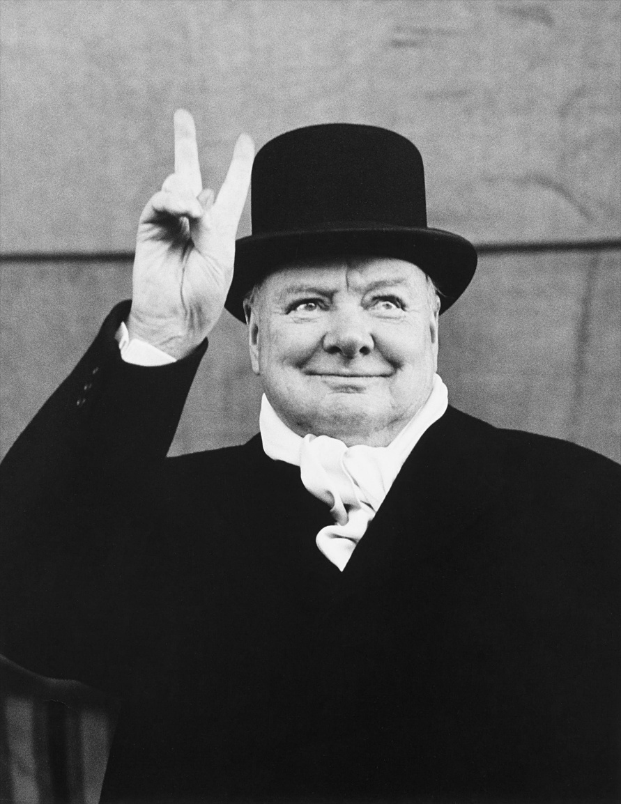 Alfred Eisenstaedt, Winston Churchill Gives The Victory Sign At A Conservative Rally, During The British Election Campaign, Liverpool, 1951