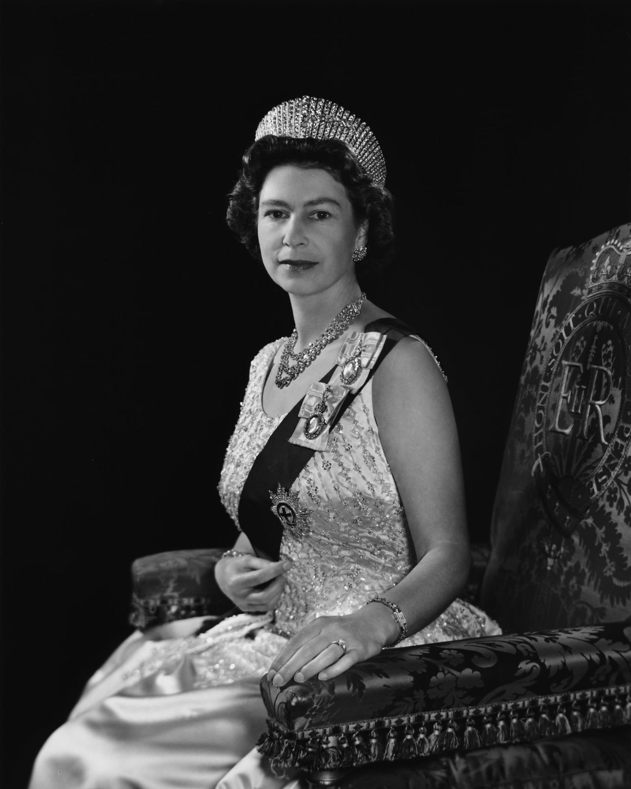 Yousuf Karsh, Queen Elizabeth II, 1966