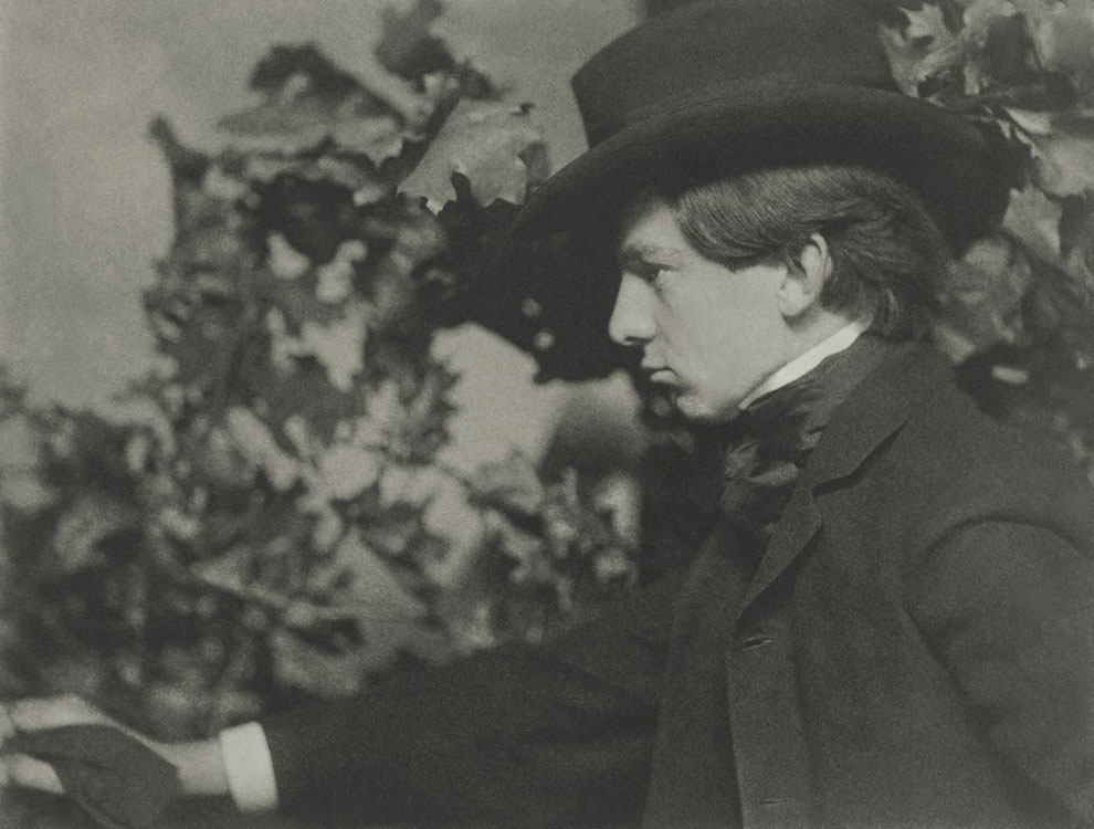 Alvin Langdon Coburn, Self Portrait, 1905