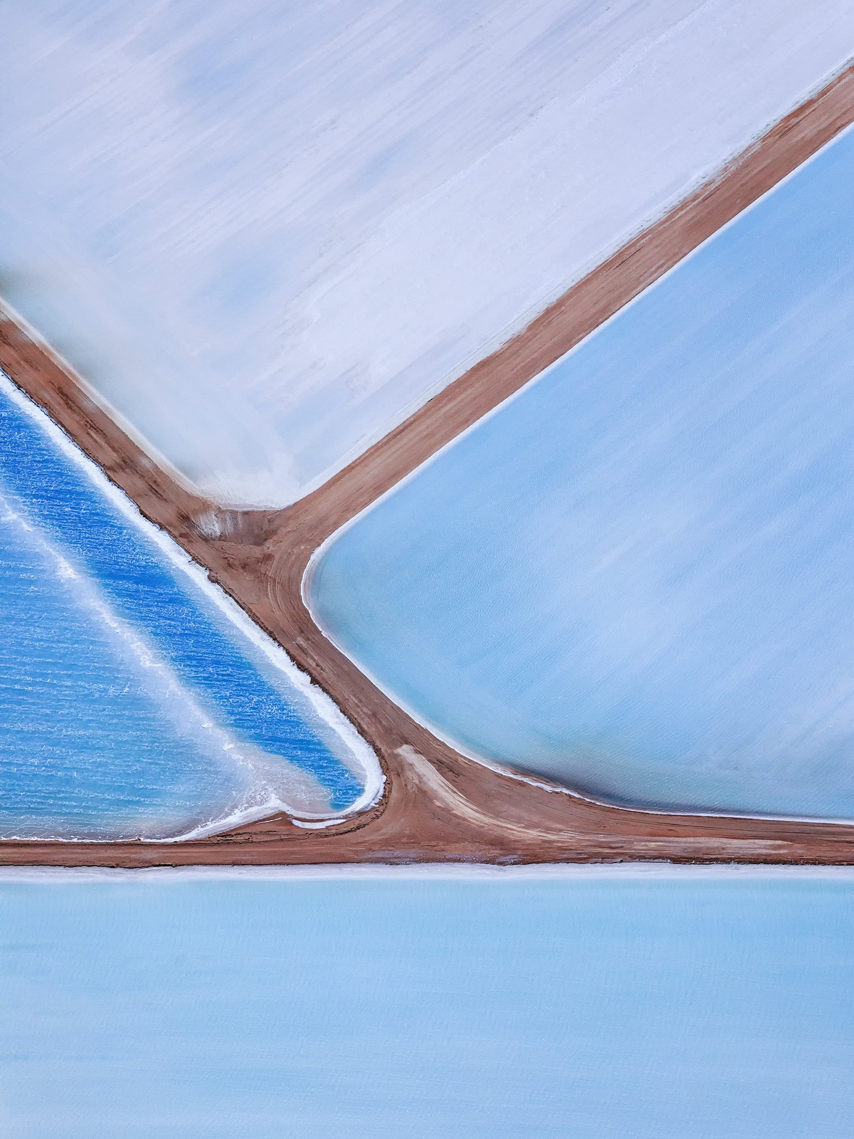 Yi Sun, Blue Geometry Study 7, Western Australia, 2017