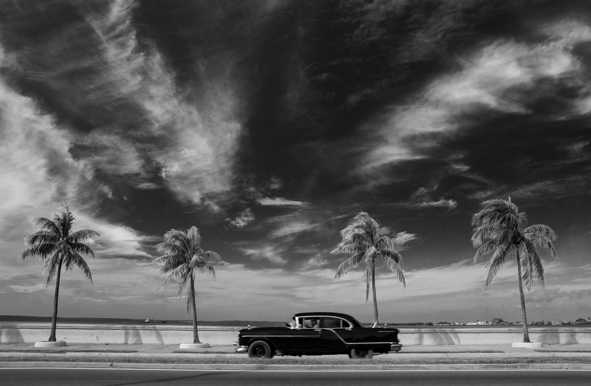 Charlie Waite, Cienfuegos Study 2, Cuba, 2004