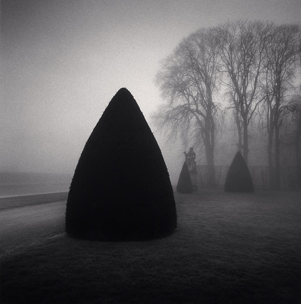 Michael Kenna, Daybreak, Vaux-Le-Vicomte, France, 1996