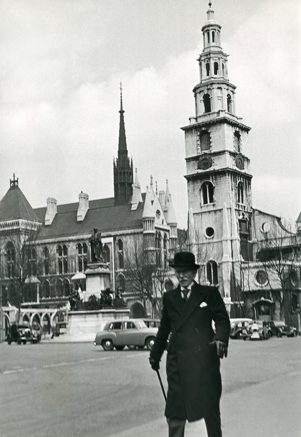 Henri Cartier-Bresson St. Mary Le Strand Church, London, 1953