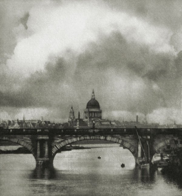 Alvin Langdon Coburn, St. Paul's Cathedral From The River, London, 1909