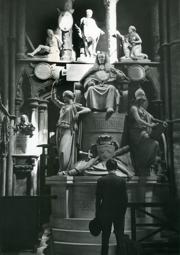 Henri Cartier-Bresson Westminster Abbey, London, 1951