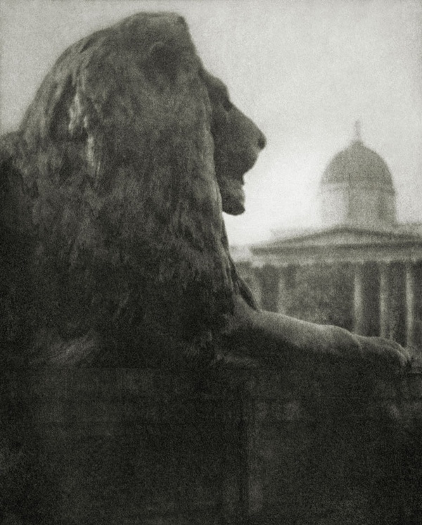 Alvin Langdon Coburn, The British Lion, London, 1909