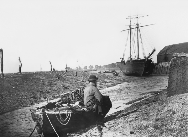 Bosham Gallery Archive, Fisherman Mending Nets, Bosham, England c1920
