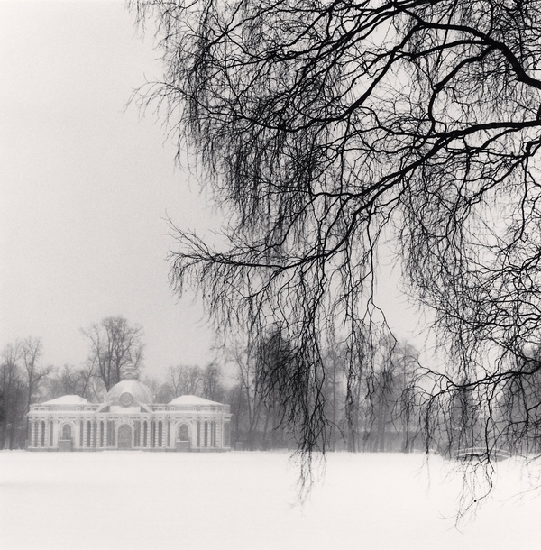 Michael Kenna, Morning Salon, Ekaterininsky, Tsarskoe, Selo, Russia, 1999