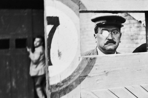 Henri Cartier-Bresson, Roman Amphitheatre, Valencia, Spain 1933, 1933