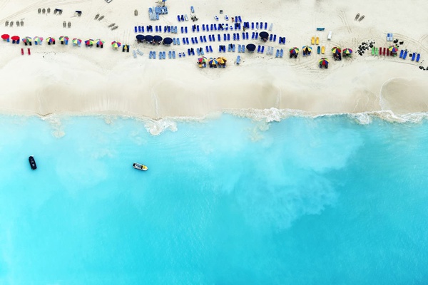 Tommy Clarke, South Beach, Antigua, 2016